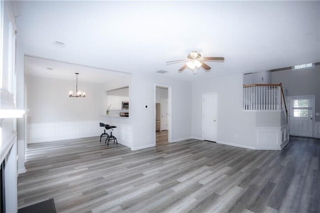 3616 Elkhorn Ct NW