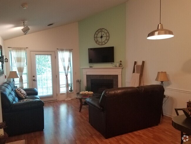 Building Photo - MIRKAMANDARI RENTAL Unit 802-7 Rent