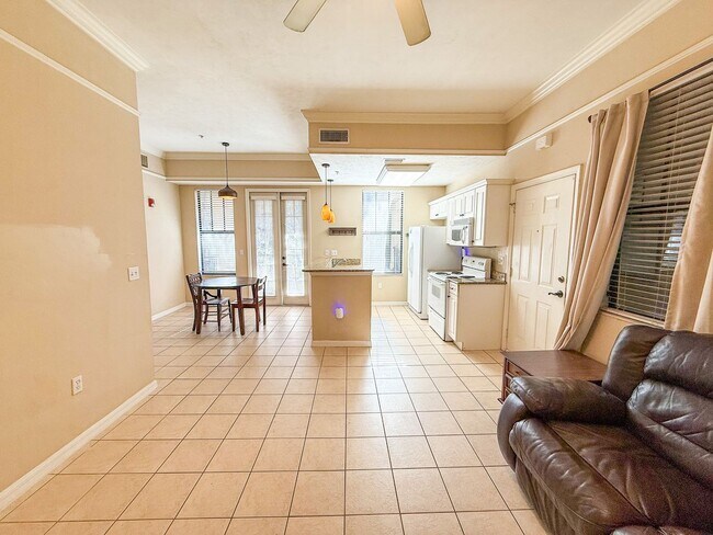 Photo - St. Charles Place #306 Unit 306