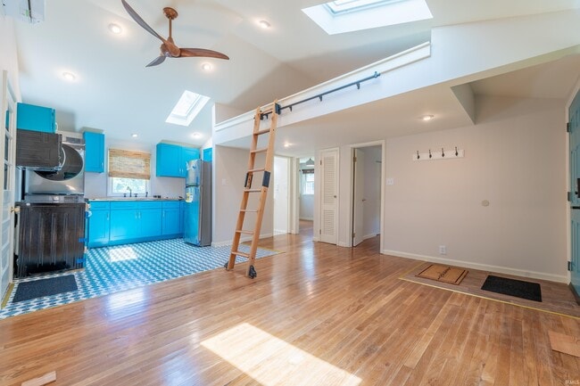 Photo - 2605 S Bryan St