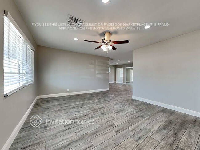 Photo - 7801 E Loma Land Dr