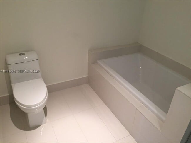 Photo - 1100 S Miami Ave Unidad 2911
