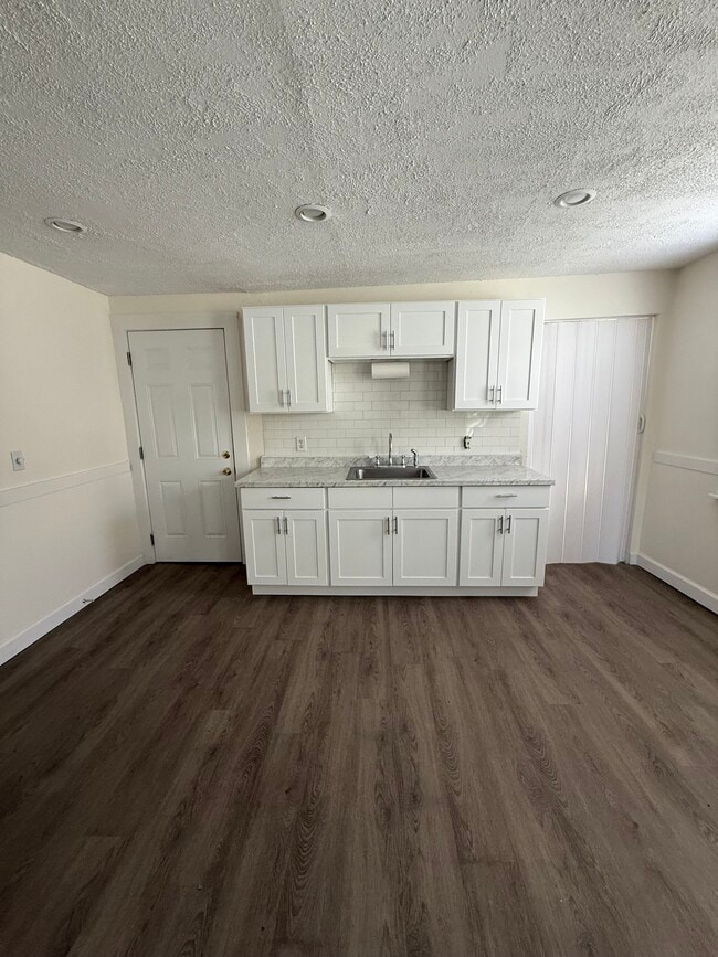 Photo - 75 Kelsey St