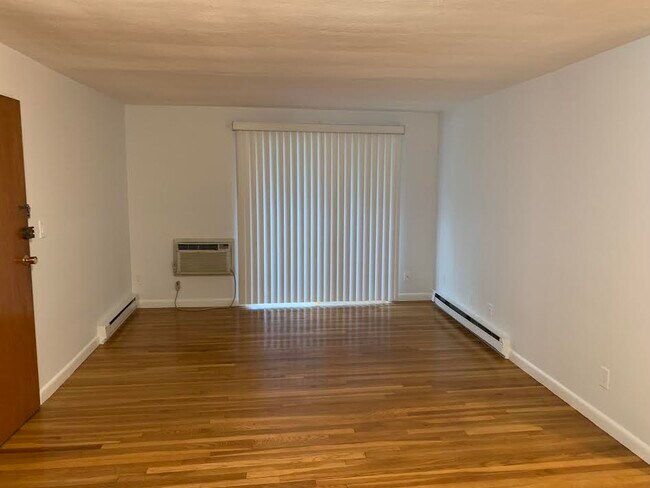 Photo - 39 Englewood Ave Unit 23