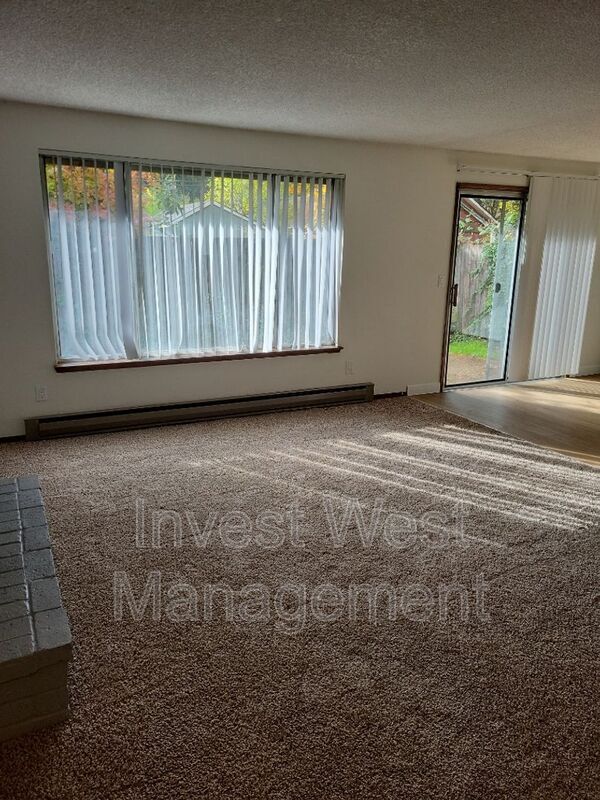 Photo - 3408 E 18th St Unit #N