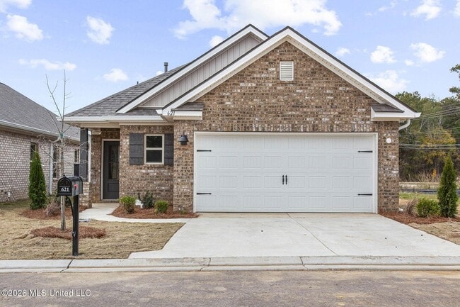 Photo - 621 Stillwater Cv
