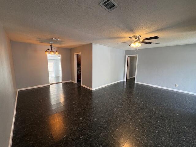 Photo - 333 Edge Ave