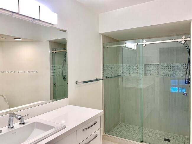 Photo - 19101 Mystic Pointe Dr Unidad 2709