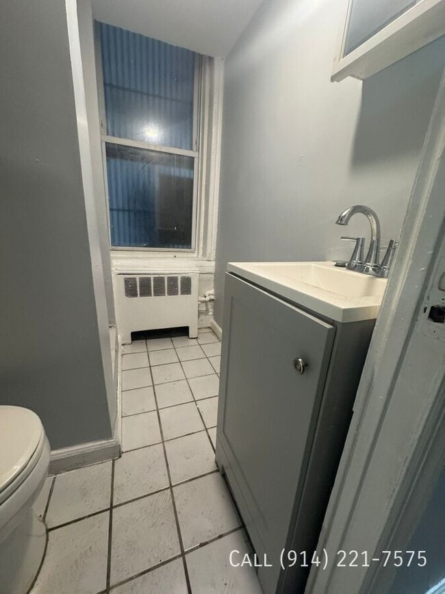 Photo - 151 School St