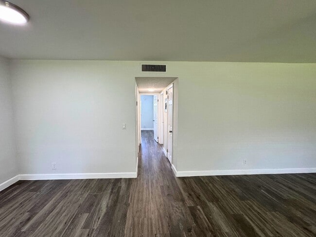 Photo - 4160 21st St