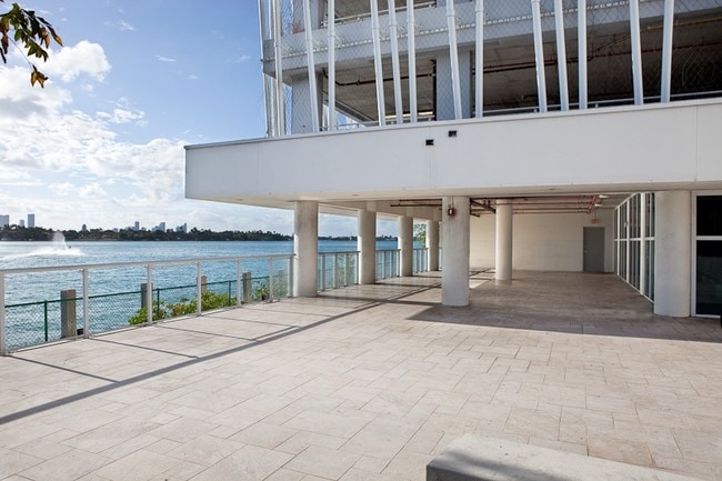 PATIO (COVERED AREA) - 7,000SF - Bentley Bay