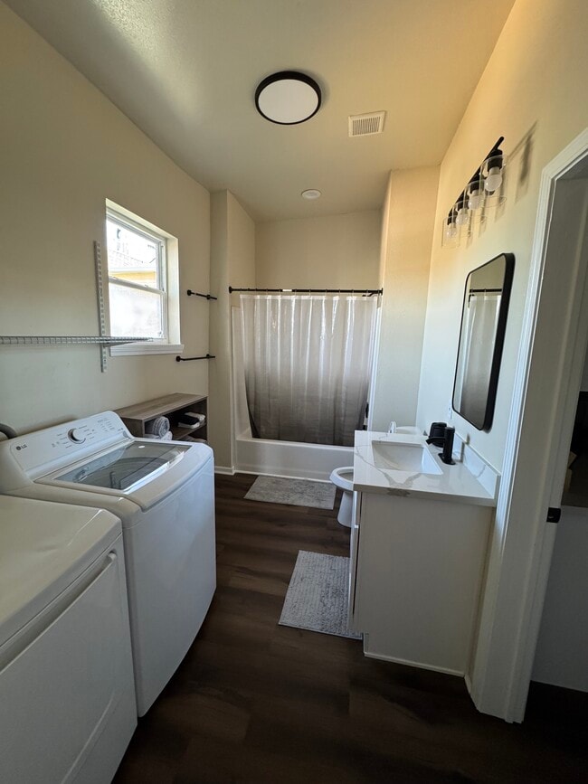 Bathroom - 2127 Avenue O Unit B