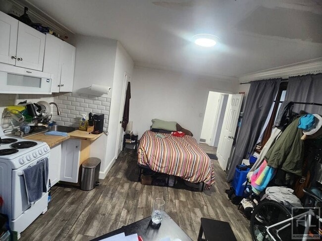 Photo - CANARSIE ROAD