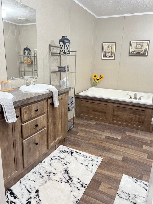 Photo - 2634 Cedar Creek Rd