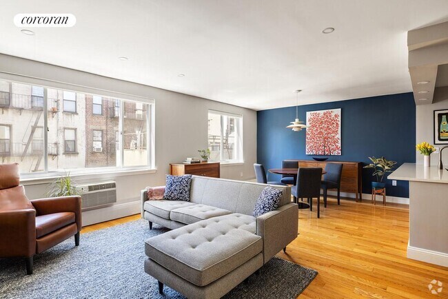 Building Photo - 416-418 E 11th St Rental