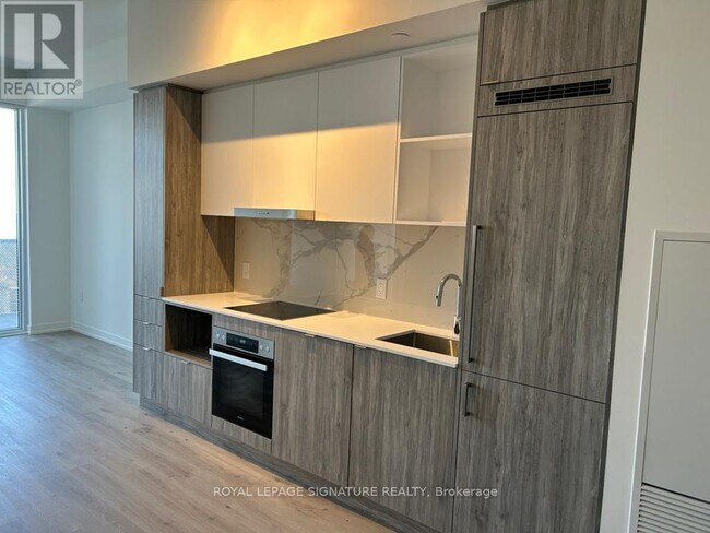 Photo - 138 Downes St Unit 6902