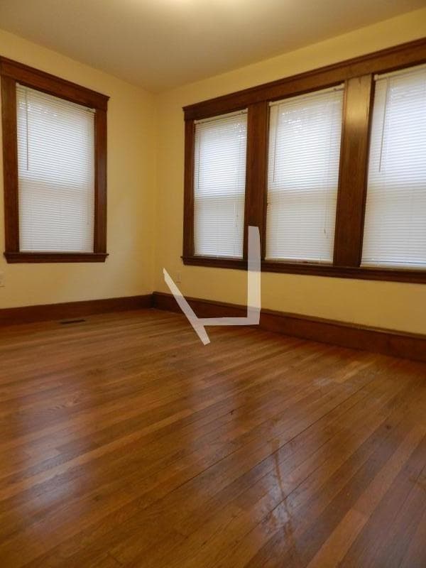 Photo - 61 Poplar St Unit 1