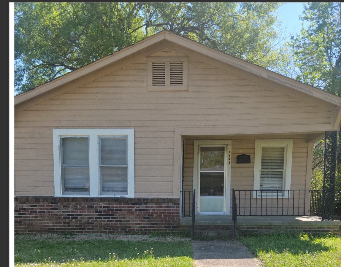 Photo - 1443 Grigsby St