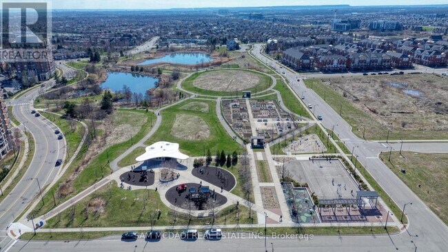 Photo - 2365 Central Park Dr Unité 908