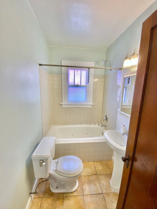 Beautifully Maintained Covington Single Fa... Rental House Rental in Covington, KY