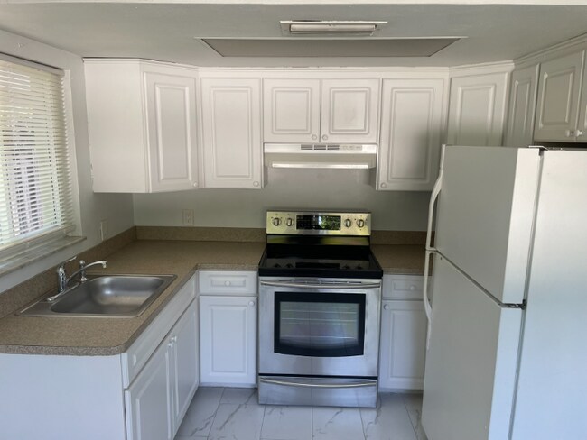 Photo - 627 92nd Ave N