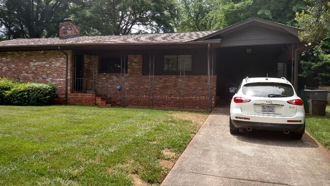 Street Entrance - 5736 Murrayhill Rd Unit 1
