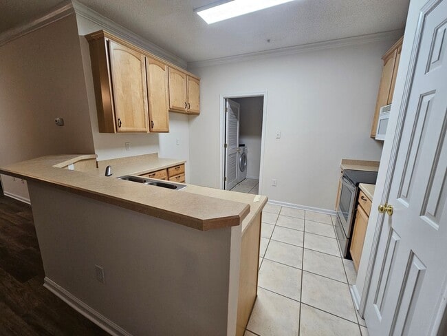 Photo - 5840 Longwood Dr Unidad Marcliffe @ Blackmoor