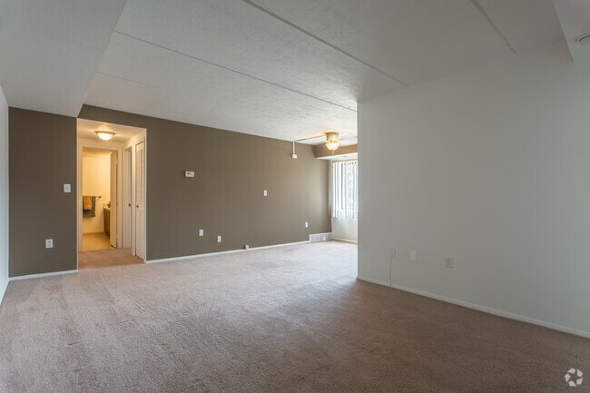 2BD 2BA 856 sq. ft.