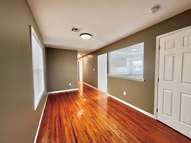 7100 Durham Ave Unit 2