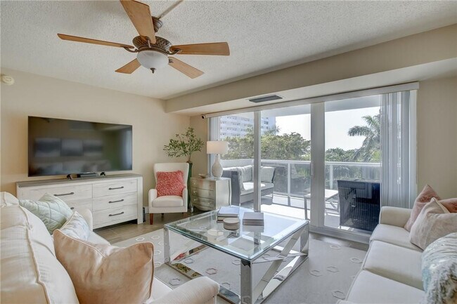 Photo - 2841 N Ocean Blvd Unidad 501