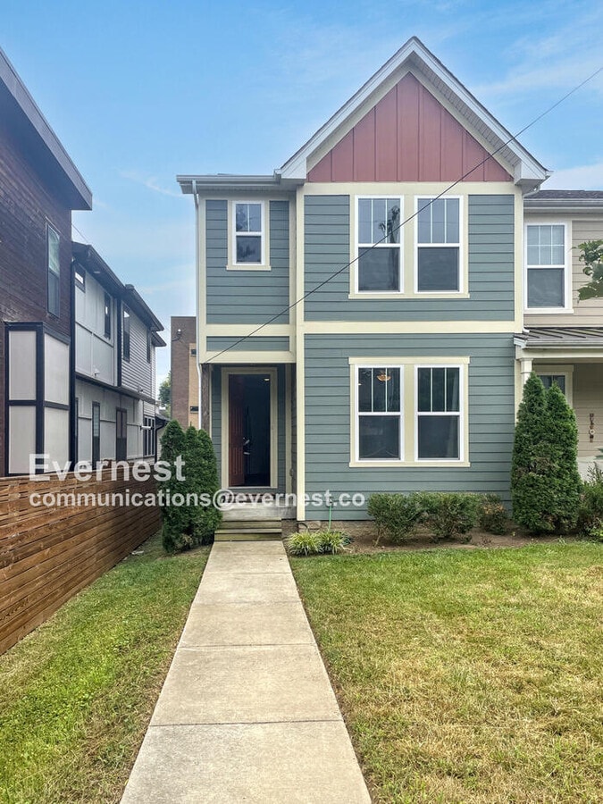 Photo - 533 Moore Ave Townhome