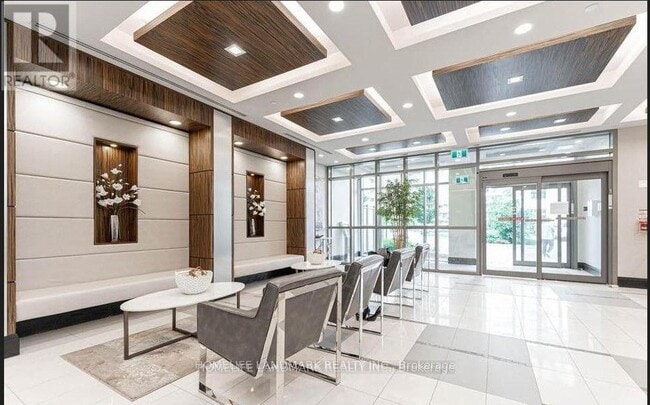 Photo - 349 Rathburn Rd W Unité 1707