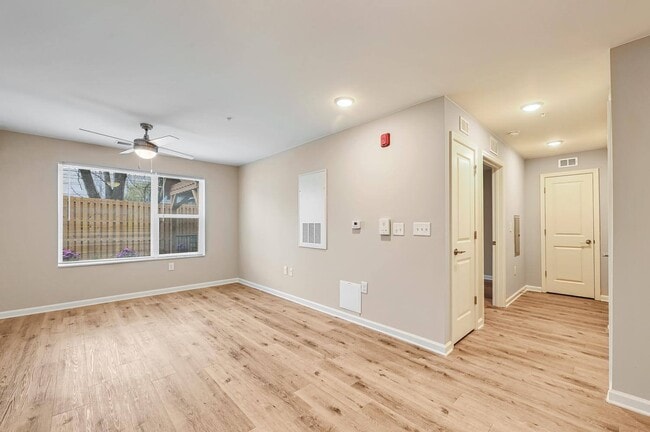 Photo - Hawkins Pointe