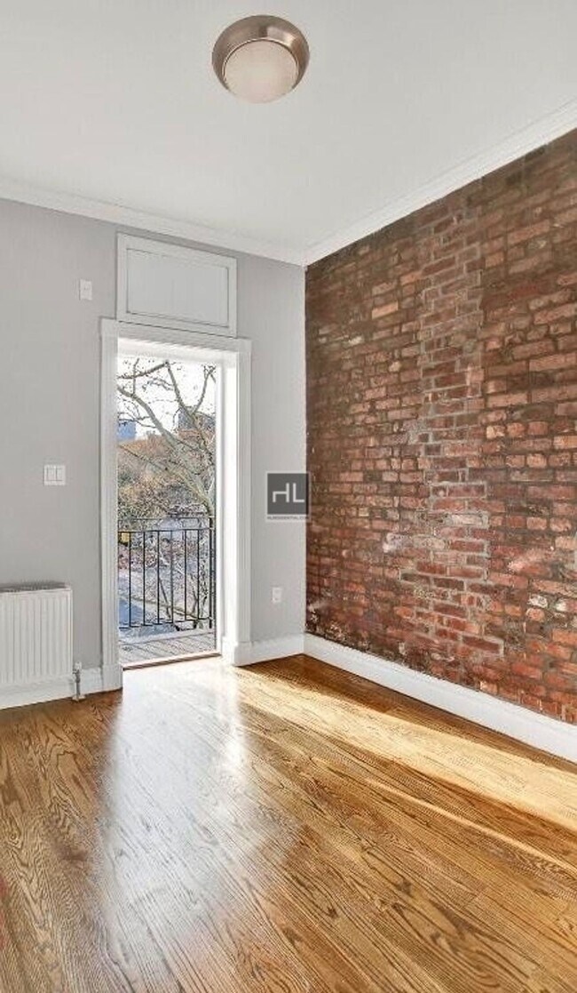 Photo - East 1st Street Unit 3R