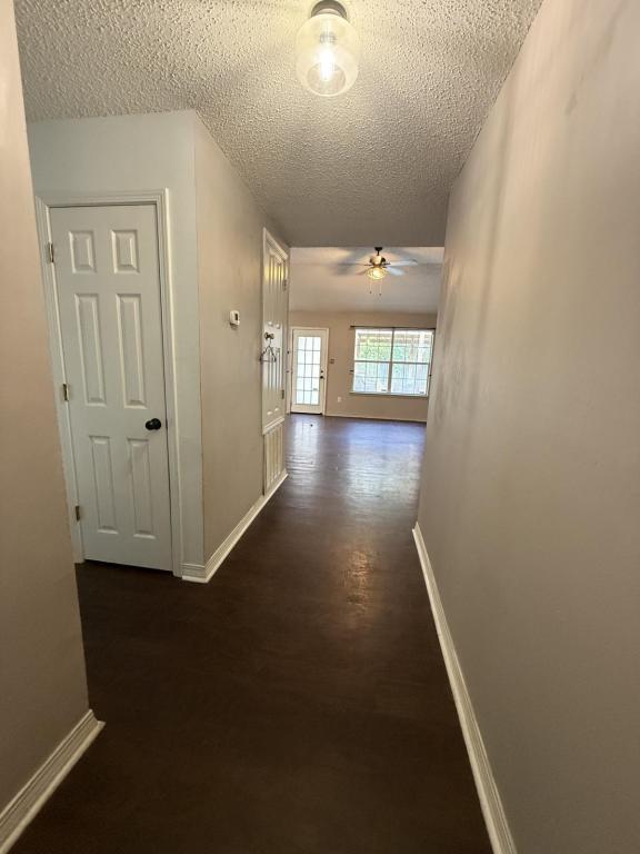 Photo - 14064 Woodmont Dr