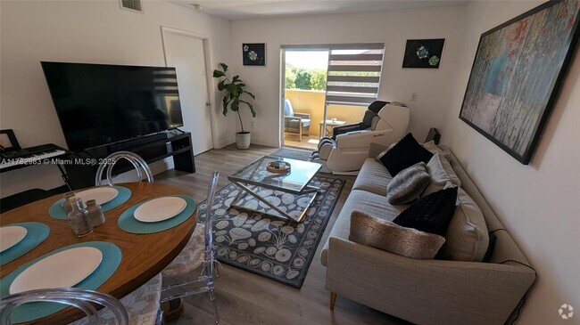 Building Photo - 14961 SW 82nd Ln Unit 21-304 Rental