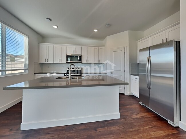 Photo - 4821 Yellow Star Ct