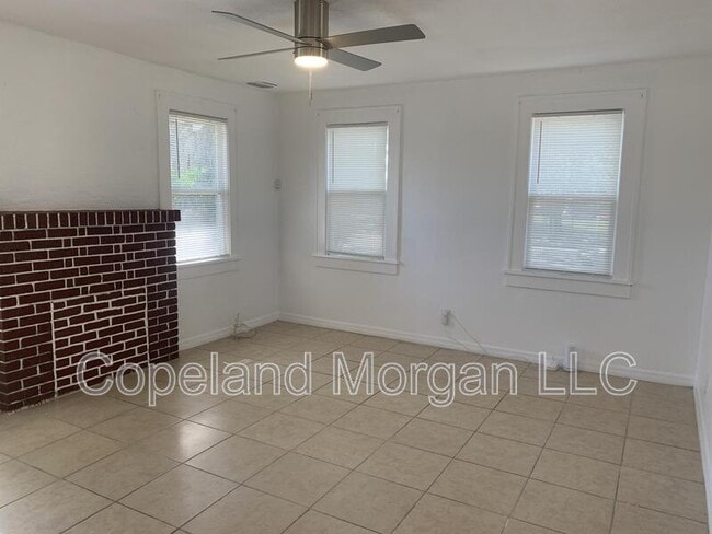 Photo - 2425 22nd Ave S