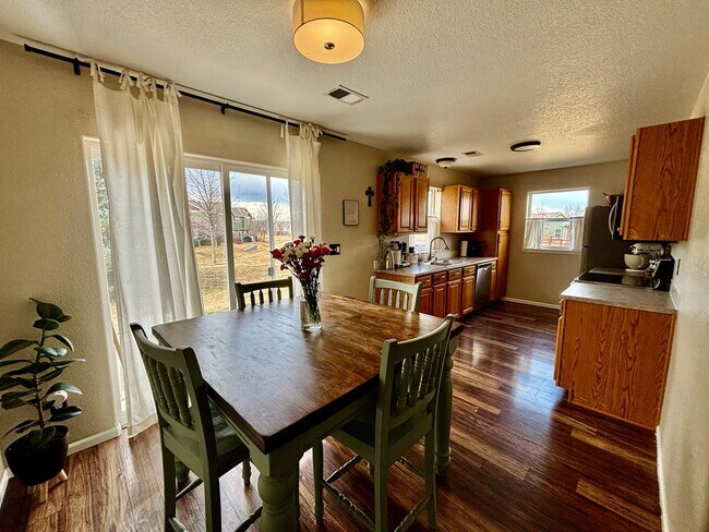 Photo - Spacious 2 Bed 2.5 Bath Townhouse in Northeast Fort Collins