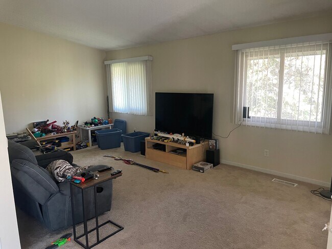Photo - 9519 Hartford Cir