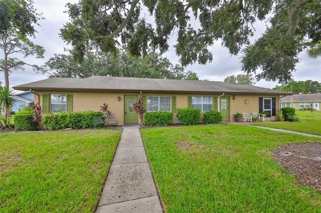 Photo - 1904 Canterbury Ln Unit 11