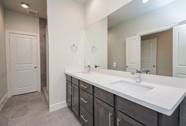 5914 Jasper Jones Wy