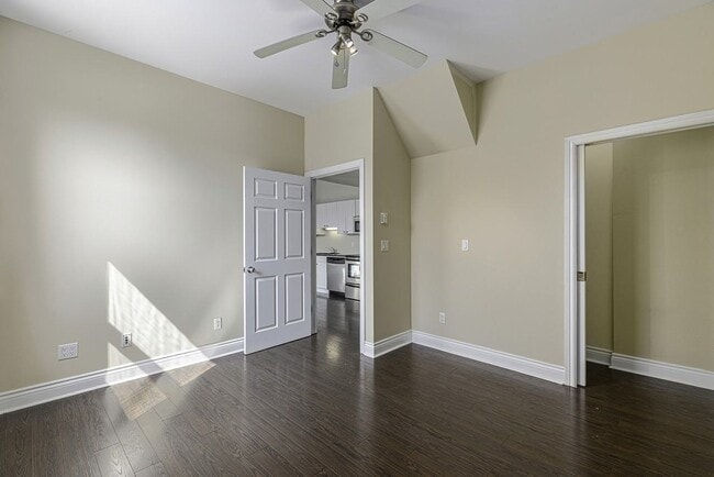 Photo - 329 Johnson St Unit 3