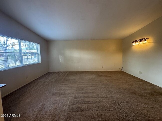 Photo - 1401 Bella Vista Dr