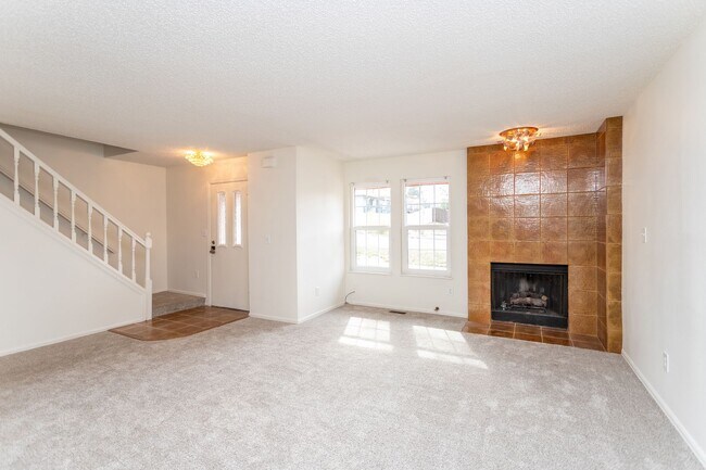 Photo - Beautifully Maintained Townhome with Fantastic Amenities