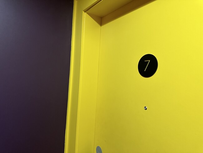 Photo - 595 St Clair Ave W Unit 7