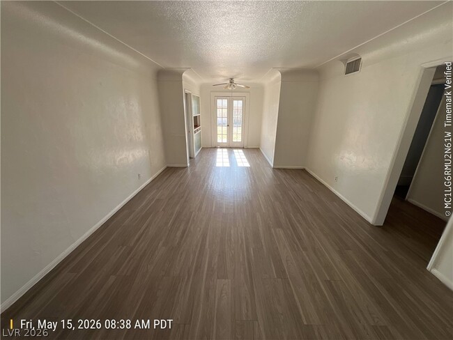 Photo - 229 Circle Dr