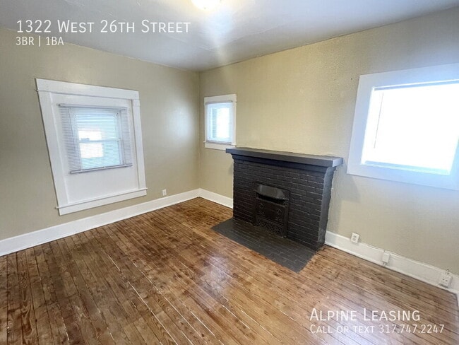 Photo - 1322 W 26th St