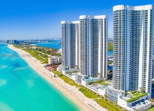 Building Photo - 15811 Collins Ave Unit 2305