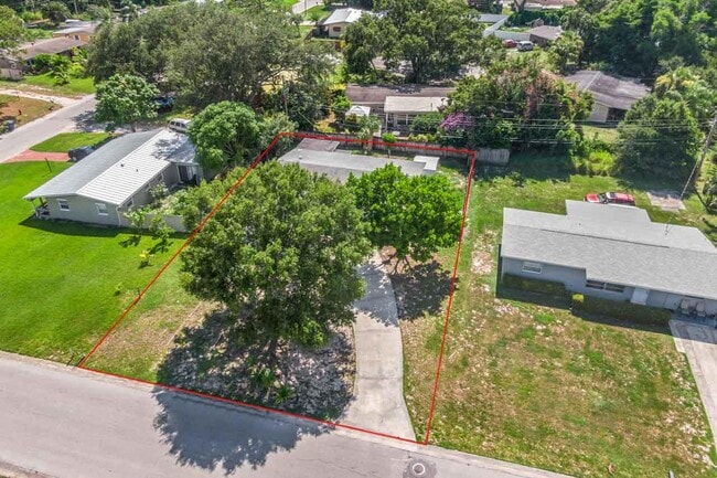 Photo - 2213 2nd St SW